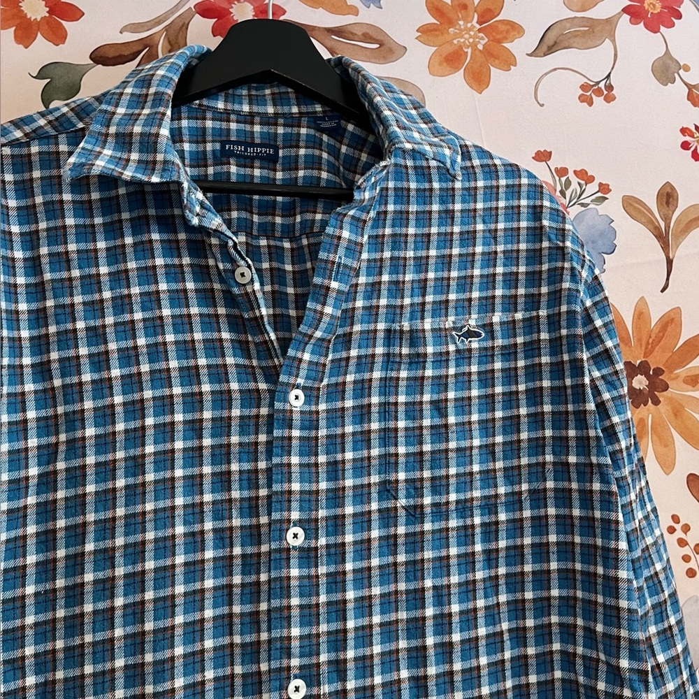 Fish Hippie M/L Blue White Plaid Spring Slim Fit Flannel Casual Weekend Shirt